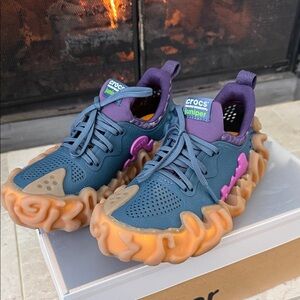 Crocs Juniper Women's Blue Purple Athletic Shoe